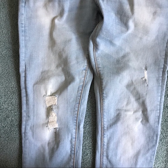 Zara Ltg Blue Stretchy Jeans - Picture 2 of 5